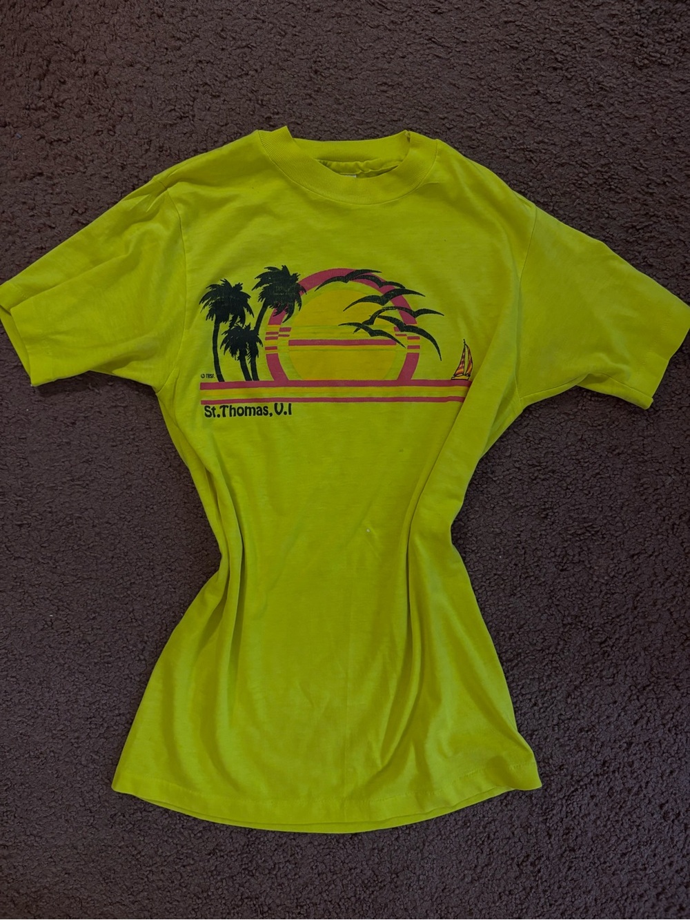 St. Thomas V.I. Yellow tee size adult small